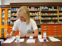 Аптеки та аптечки в Чехії
